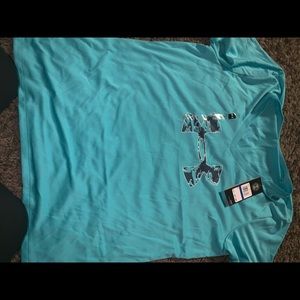 BRAND NEW WITH TAGS, Under Armour T-shirt